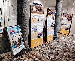 Fairtrade-Ausstellung Ansicht 3 (Foto Chris Baudy)